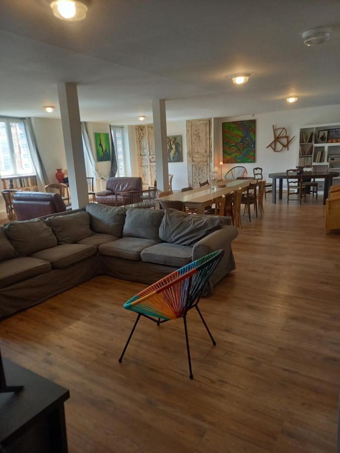 Logement Entier Spacieux Et Confortable A 1 H De Paris Courtenay  Exterior photo