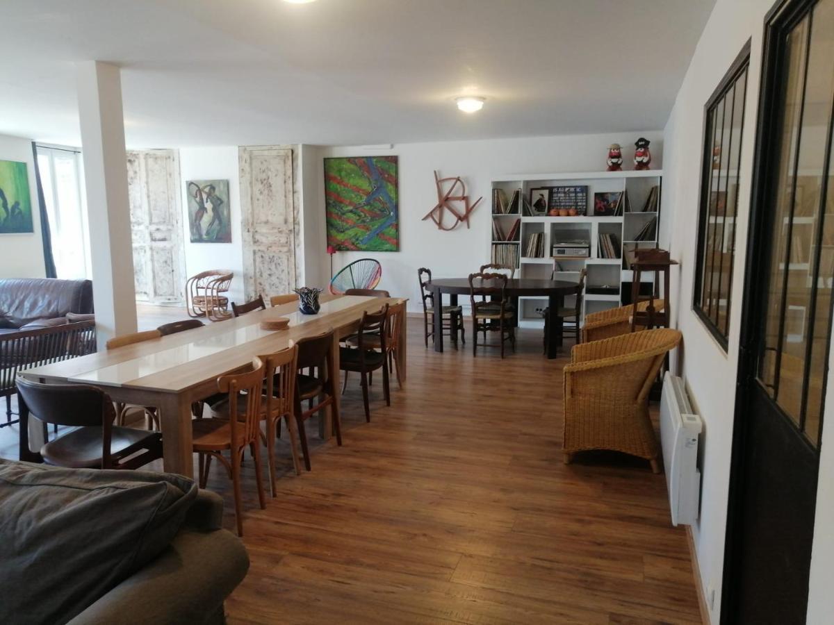 Logement Entier Spacieux Et Confortable A 1 H De Paris Courtenay  Exterior photo
